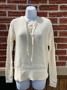 GAP Sweater open Weave Size XS NWOT